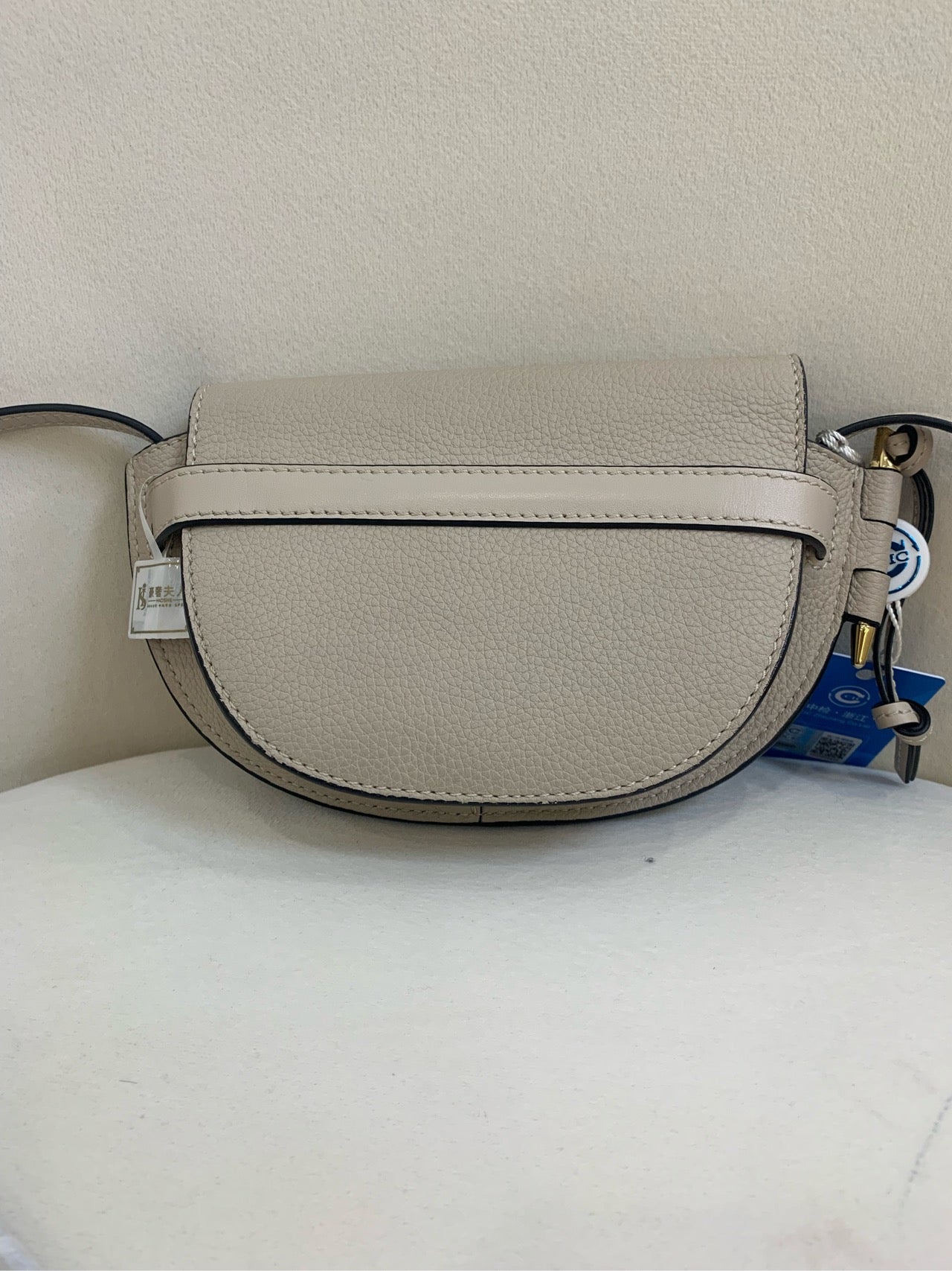 Preloved Loewe gate mini